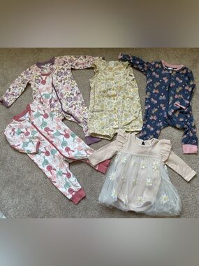5 ITEMS for $20! BABY DAY & NIGHT BUNDLE - size 9-12 months!